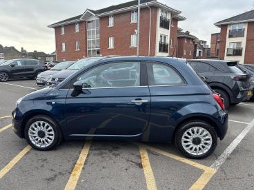 SPOTICAR Fiat 500 1.0 Mhev Dolcevita Euro 6 (s/s) 3dr Used Car - City Car Petrol Blue - Romford - 1200568646_4