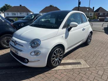 SPOTICAR Fiat 500 1.0 Mhev Top Euro 6 (s/s) 3dr Used Car - City Car Petrol White - Slough - 1200571192_3
