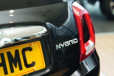 SPOTICAR Fiat 500 1.0 Mhev Dolcevita Plus Euro 6 (s/s) 3dr Used Car - City Car Petrol Black - Bedford - 1200622284_5