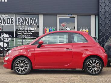 SPOTICAR Fiat 500 1.0 Mhev Top Euro 6 (s/s) 3dr Used Car - City Car Petrol Red - Maidstone - 1200630179_4