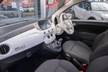 SPOTICAR Fiat 500 1.0 Mhev Top Euro 6 (s/s) 3dr Used Car - City Car Petrol White - Nuneaton - 1200633726_4