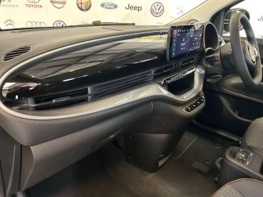 SPOTICAR Fiat 500 E 42kwh Icon Auto 3dr Used Car - City Car Electric Black - Ashington - 1200536291_3