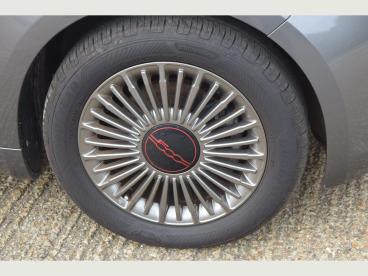 SPOTICAR Fiat 500 E 42kwh Red Auto 3dr Used Car - City Car Electric Grey - Pulborough - 1200548838_4