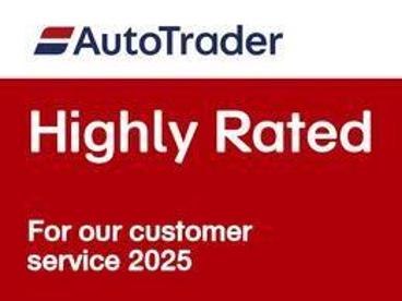 SPOTICAR Fiat 500 E 42kwh La Prima Auto 2dr Used Car - City Car Electric Green - Shrewsbury - 1200565790_4