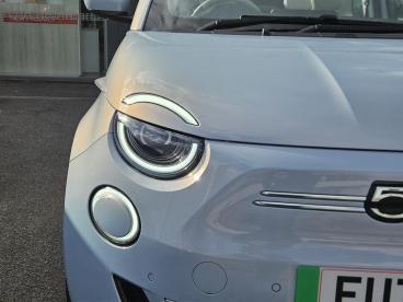SPOTICAR Fiat 500 E 42kwh La Prima Auto 2dr Used Car - City Car Electric Blue - Watford - 1200565852_5