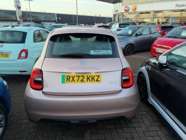 SPOTICAR Fiat 500 E 42kwh Icon Auto 3dr Used Car - City Car Electric Gold - Slough - 1200565906_4