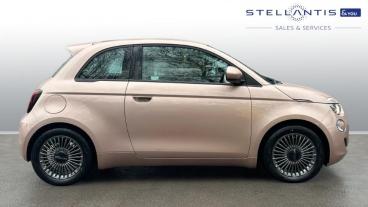 SPOTICAR Fiat 500 E 42kwh Icon Auto 3dr Used Car - City Car Electric Gold - Godalming - 1200570575_2