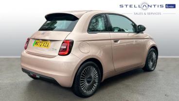 SPOTICAR Fiat 500 E 42kwh Icon Auto 3dr Used Car - City Car Electric Gold - Godalming - 1200570575_4