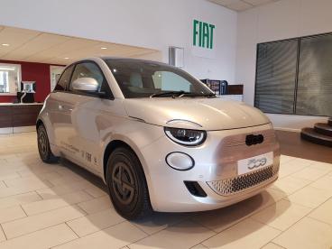 SPOTICAR Fiat 500 E 42kwh Giorgio Armani Auto 3dr Used Car - City Car Electric Beige - Accrington - 1200571106_1
