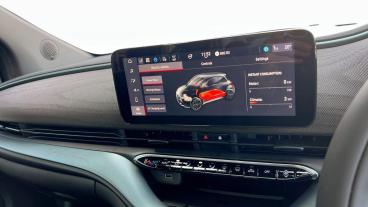 SPOTICAR Fiat 500 E 42kwh Giorgio Armani Auto 3dr Used Car - City Car Electric Green - Canterbury - 1200576274_5