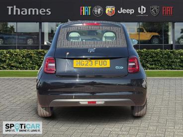 SPOTICAR Fiat 500 E 42kwh La Prima Auto 2dr Used Car - City Car Electric Black - Slough - 1200581442_5