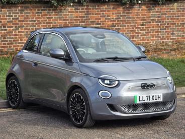 SPOTICAR Fiat 500 E 42kwh La Prima Auto 3dr Used Car - City Car Electric Grey - Hemel Hempstead - 500583306_1