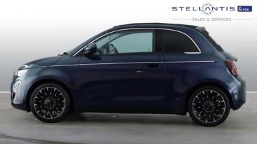SPOTICAR Fiat 500 E 42kwh La Prima Auto 2dr Used Car - City Car Electric Green - Birmingham - 1200615331_5