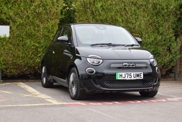 SPOTICAR Fiat 500 E 42kwh Auto 3dr Used Car - City Car Electric Black - Salisbury - 500616649_3