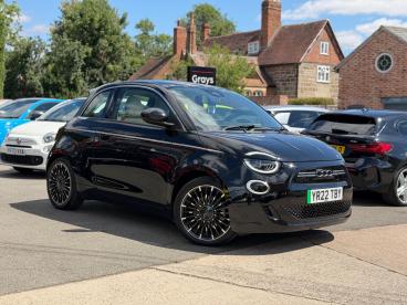 SPOTICAR Fiat 500 E 42kwh La Prima Auto 3dr Used Car - City Car Electric Black - Warwick - 1200619145_1