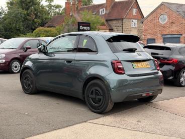 SPOTICAR Fiat 500 E 42kwh Giorgio Armani Auto 3dr Used Car - City Car Electric Green - Warwick - 1200622165_2