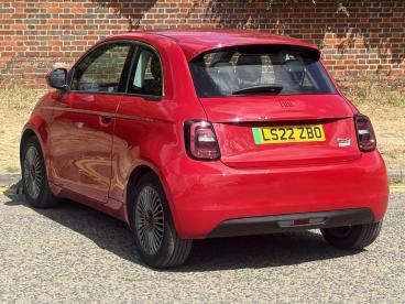 SPOTICAR Fiat 500 E 42kwh Red Auto 3dr Used Car - City Car Electric Red - Hemel Hempstead - 500623646_2
