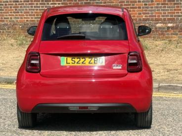 SPOTICAR Fiat 500 E 42kwh Red Auto 3dr Used Car - City Car Electric Red - Hemel Hempstead - 500623646_3