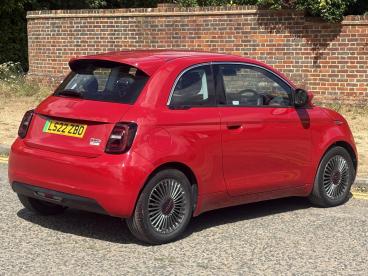 SPOTICAR Fiat 500 E 42kwh Red Auto 3dr Used Car - City Car Electric Red - Hemel Hempstead - 500623646_4