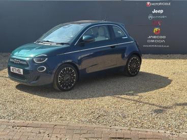 SPOTICAR Fiat 500 E 42kwh La Prima Auto 3dr Used Car - City Car Electric Green - Kings Lynn - 1200623659_3