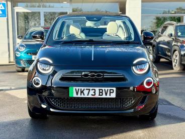 SPOTICAR Fiat 500 E 42kwh La Prima By Bocelli Auto 2dr Used Car - City Car Electric Black - Chippenham - 1200637880_2