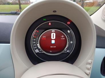 SPOTICAR Fiat 500c 1.0 Mhev Top Euro 6 (s/s) 2dr Used Car - Saloon Petrol Green - Aylesbury - 1200565492_2