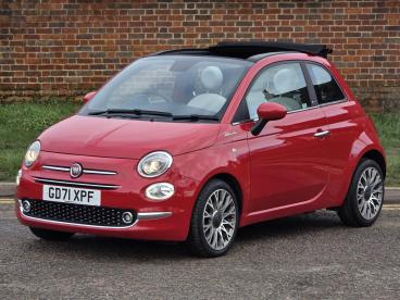 SPOTICAR Fiat 500c 1.0 Mhev Dolcevita Plus Euro 6 (s/s) 2dr Used Car - Saloon Petrol Red - Hemel Hempstead - 500579272_4