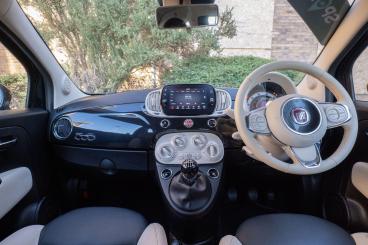 SPOTICAR Fiat 500c 1.0 Mhev Dolcevita Euro 6 (s/s) 2dr Used Car - Saloon Petrol Black - Nuneaton - 1200635467_3