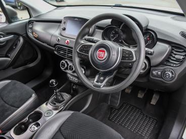 SPOTICAR Fiat 500x 1.0 Firefly Turbo S-design Euro 6 (s/s) 5dr Used Car - Suv Petrol White - Nuneaton - 1200556295_4