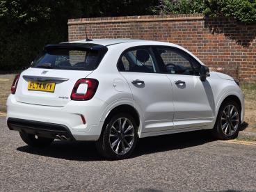 SPOTICAR Fiat 500x 1.5 Firefly Turbo Mhev Top Dct Euro 6 (s/s) 5dr Used Car - Suv Petrol White - Hemel Hempstead - 500593367_4