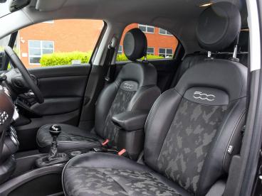 SPOTICAR Fiat 500x 1.0 Firefly Turbo Cross Euro 6 (s/s) 5dr Used Car - Suv Petrol Black - Nuneaton - 1200600722_5