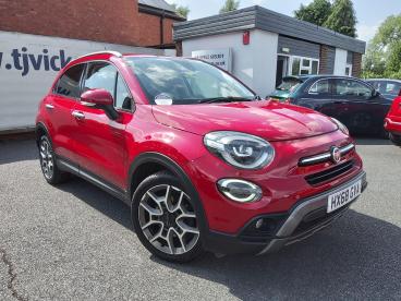 SPOTICAR Fiat 500x 1.0 Firefly Turbo Multiair Cross Plus Euro 6 (s/s) Used Car - Suv Petrol Red - Telford - 1200612260_1
