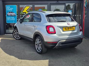 SPOTICAR Fiat 500x 1.0 Firefly Turbo Multiair Cross Plus Euro 6 (s/s) Used Car - Suv Petrol Silver - Northampton - 1200623221_5