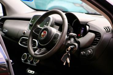 SPOTICAR Fiat 500x 1.0 Firefly Turbo Cross Euro 6 (s/s) 5dr Used Car - Suv Petrol Black - Warwick - 1200638711_3