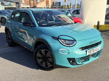 SPOTICAR Fiat 600 1.2 Mhev E-dct Euro 6 (s/s) 5dr Used Car - Suv Hybrid Blue - Wakefield - 1200547452_1