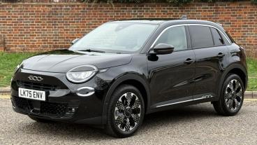 SPOTICAR Fiat 600 1.2 Mhev La Prima E-dct Euro 6 (s/s) 5dr Used Car - Suv Hybrid Black - Hemel Hempstead - 500556982_3