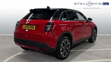 SPOTICAR Fiat 600 1.2 Mhev La Prima E-dct Euro 6 (s/s) 5dr Used Car - Suv Hybrid Red - West London - 1200563040_3