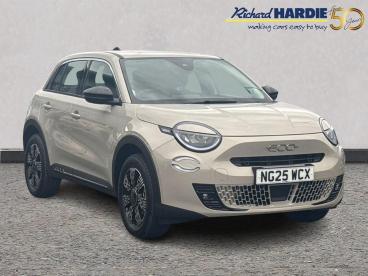 SPOTICAR Fiat 600 1.2 Mhev E-dct Euro 6 (s/s) 5dr Used Car - Suv Hybrid Black - Wallsend - 1200564153_1