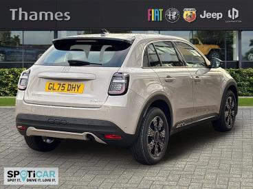 SPOTICAR Fiat 600 1.2 Mhev E-dct Euro 6 (s/s) 5dr Used Car - Suv Hybrid Beige - Tunbridge Wells - 1200576591_3