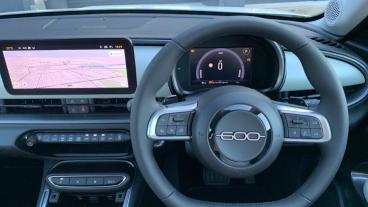 SPOTICAR Fiat 600 1.2 Mhev La Prima E-dct Euro 6 (s/s) 5dr Used Car - Suv Hybrid White - Preston - 1200581769_4