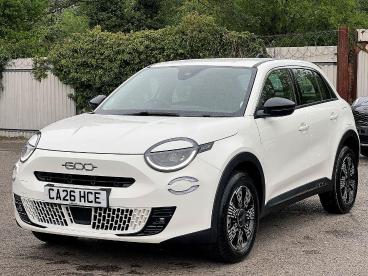 SPOTICAR Fiat 600 1.2 Mhev E-dct Euro 6 (s/s) 5dr Used Car - Suv Hybrid White - Pontypridd - 1200593587_3