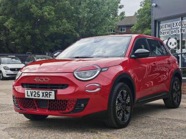 SPOTICAR Fiat 600 1.2 Mhev E-dct Euro 6 (s/s) 5dr Used Car - Suv Hybrid Red - Dartford - 500601257_3