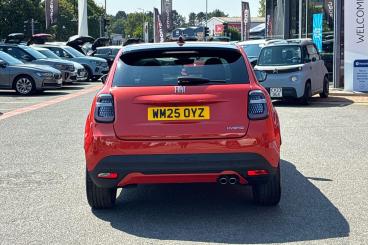 SPOTICAR Fiat 600 1.2 Mhev La Prima E-dct Euro 6 (s/s) 5dr Used Car - Suv Hybrid Orange - Exeter - 1200618210_4