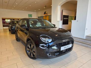 SPOTICAR Fiat 600 1.2 Mhev Icon E-dct Euro 6 (s/s) 5dr Used Car - Suv Hybrid Beige - Accrington - 1200618417_1
