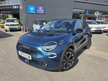 SPOTICAR Fiat 600 1.2 Mhev La Prima E-dct Euro 6 (s/s) 5dr Used Car - Suv Hybrid Green - Wakefield - 1200621548_2