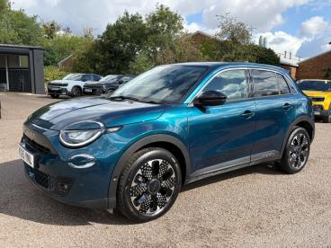 SPOTICAR Fiat 600 1.2 Mhev La Prima E-dct Euro 6 (s/s) 5dr Used Car - Suv Hybrid Green - Leicester - 1200627241_3