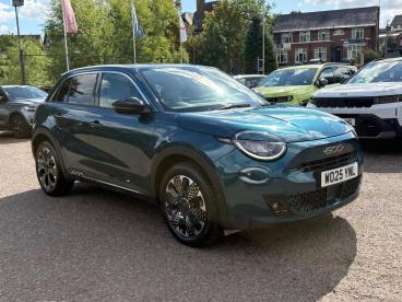 SPOTICAR Fiat 600 1.2 Mhev La Prima E-dct Euro 6 (s/s) 5dr Used Car - Suv Hybrid Green - Leicester - 1200627241_5