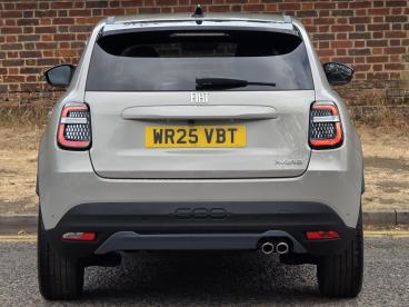 SPOTICAR Fiat 600 1.2 Mhev La Prima E-dct Euro 6 (s/s) 5dr Used Car - Suv Hybrid Beige - Hemel Hempstead - 500628258_5