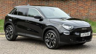 SPOTICAR Fiat 600 1.2 Mhev La Prima E-dct Euro 6 (s/s) 5dr Used Car - Suv Hybrid Black - Hemel Hempstead - 500628267_1