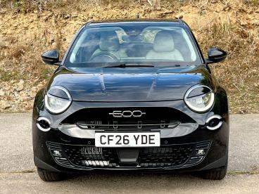 SPOTICAR Fiat 600 1.2 Mhev Icon E-dct Euro 6 (s/s) 5dr Used Car - Suv Hybrid Black - Pontypridd - 1200631136_2